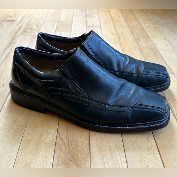 Dockers slip on leather dress shoes - Picture 5 of 6